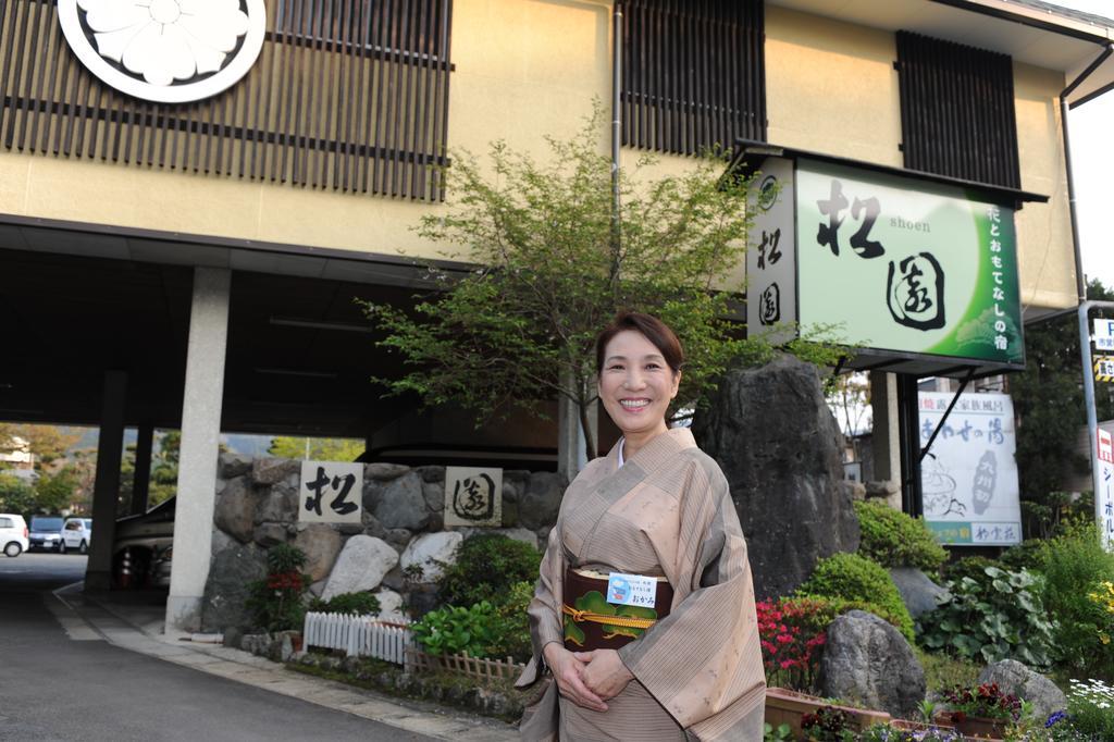 Ureshino Onsen Shoen Hotel Екстериор снимка