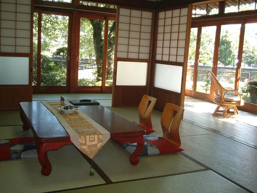 Ureshino Onsen Shoen Hotel Екстериор снимка